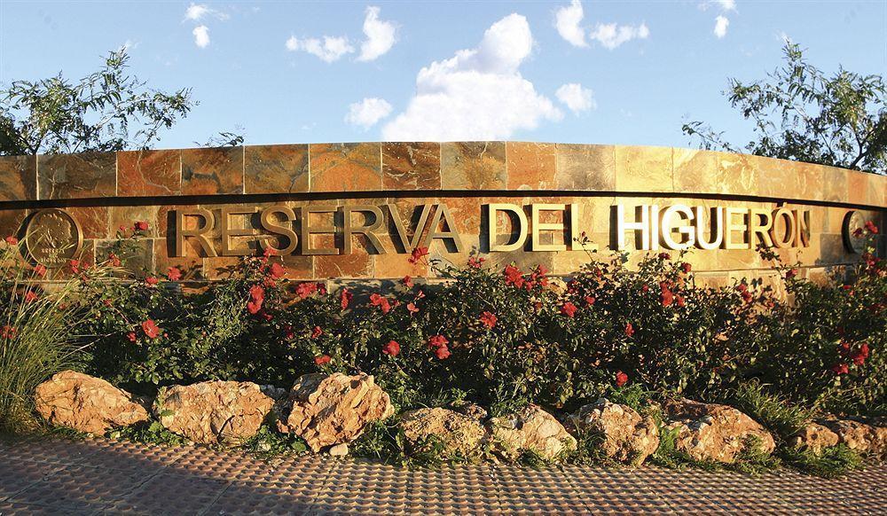 Apartamentos Reserva Del Higueron Deluxe & Spa Benalmádena Dış mekan fotoğraf